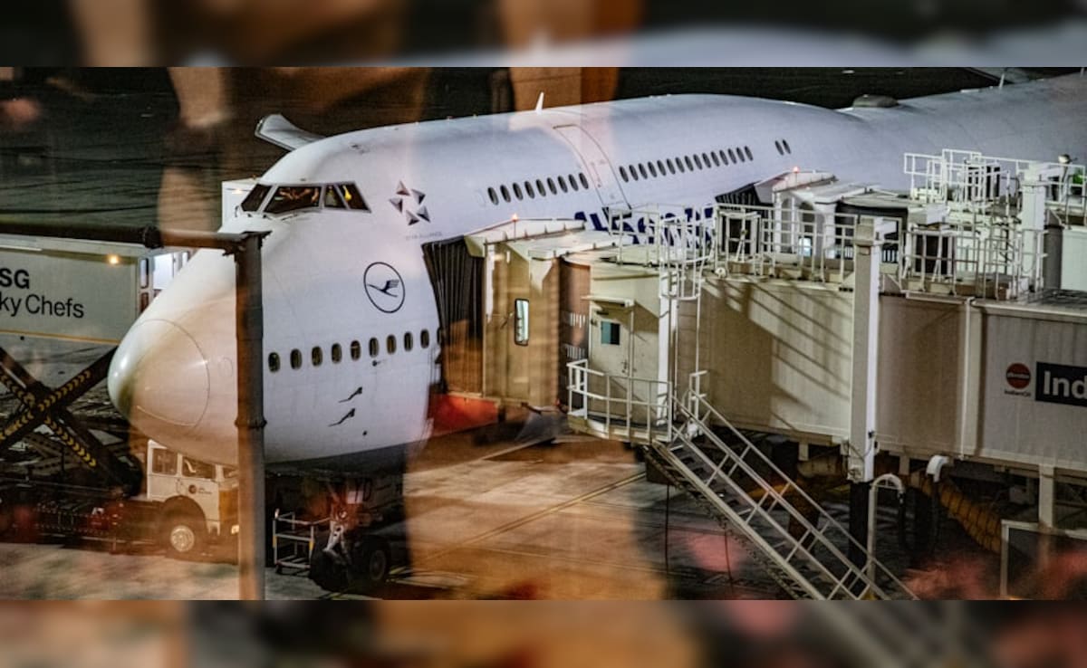 Attention Flyers! Mumbai Airport To Remain Shut For 6 Hours—Check Date, Timing, Reason, Other Details