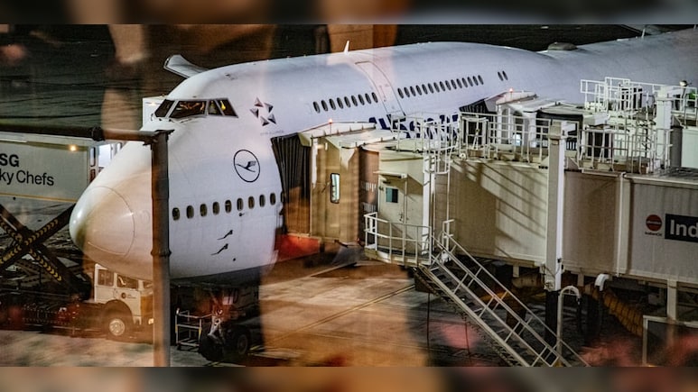 Attention Flyers! Mumbai Airport To Remain Shut For 6 Hours&mdash;Check Date, Timing, Reason, Other Details