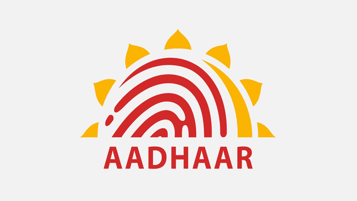 Aadhaar में ऑनलाइन कैसे बदले एड्रेस, नहीं पड़ेगी सेंटर में जाने की जरूरत