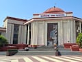 छत्तीसगढ़ हाईकोर्ट का बड़ा फैसला: पुलिस कॉन्स्टेबल प्रमोशन पर फिलहाल रोक, अंतिम आदेश नहीं होंगे जारी