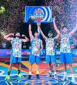 Team 911 Win Red Bull Half Court 2026 National Finals