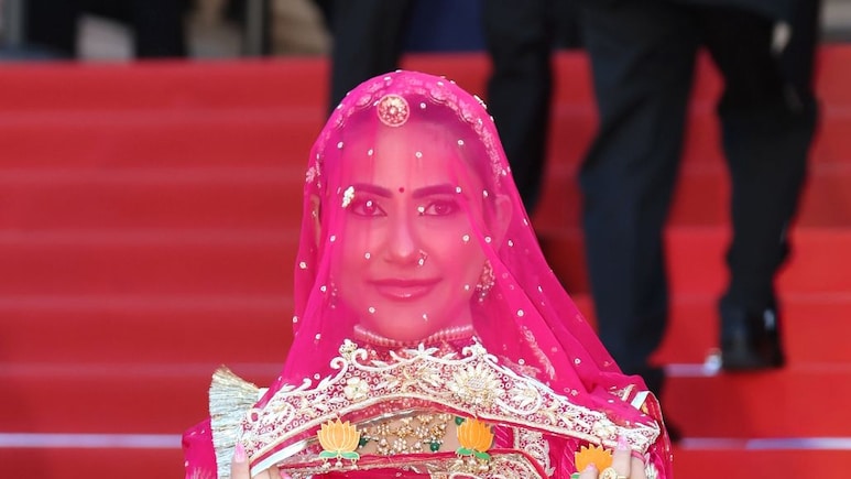 'मैंने घूंघट चुप रहने के लिए नहीं, विरोध के लिए पहना', रुचि गुज्जर का 79वें कान्स फिल्म फेस्टिवल में बोल्ड संदेश