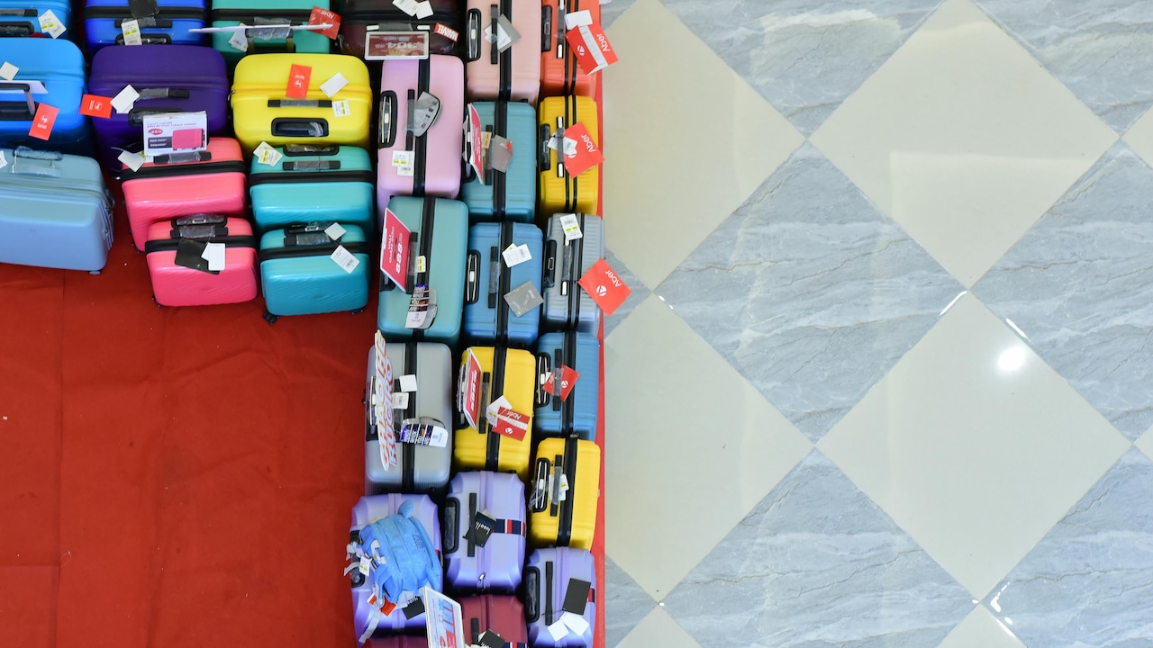 Tired Of Broken Wheels? Top Suitcase Features Travellers Must Prioritise
