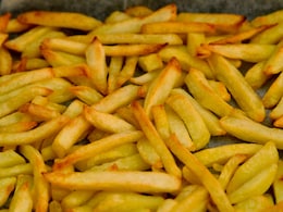 The One Thing You Should Always Do To Make Your Potato Fries Crispy