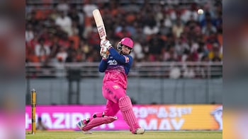 RR Vs SRH Live Score, IPL 2026 Eliminator: Shivang Kumar Dismisses Jaiswal As RR Lose Both Openers