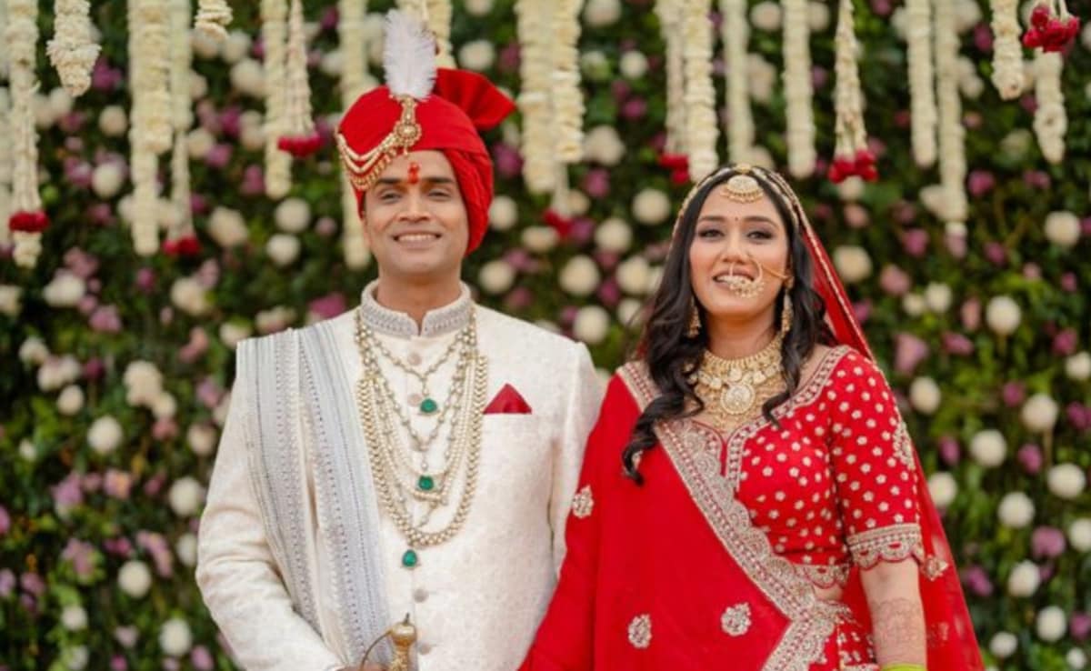 Twisha Sharma Chat: 23 स्क्रीनशॉट वाली चैट हिस्ट्री से समिझए् कितने दर्द में थी ट्विशा शर्मा, क्या-क्या झेल रही थी? — WellsTrack