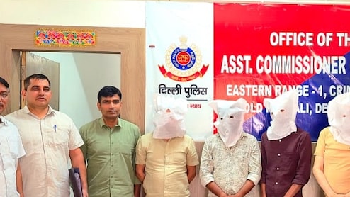 दिल्ली में नकली दवाई रैकेट का भंडाफोड़, 4 गिरफ्तार; कैंसर, लीवर और गंभीर बीमार के मरीजों से कर रहे थे खिलवाड़