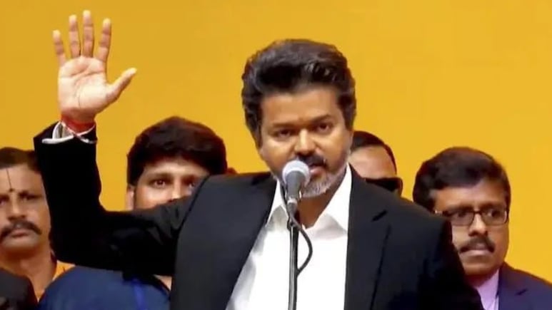 &lsquo;सलाम है आपको...&rsquo; 717 शराब की दुकानें बंद करने के फैसले पर सीएम विजय की अभिनेता विशाल ने की तारीफ