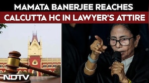Ex-Bengal CM Mamata Banerjee Appears At Calcutta High Court In Lawyer&rsquo;s Attire