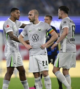Paderborn Strike Late To Relegate Wolfsburg From Bundesliga