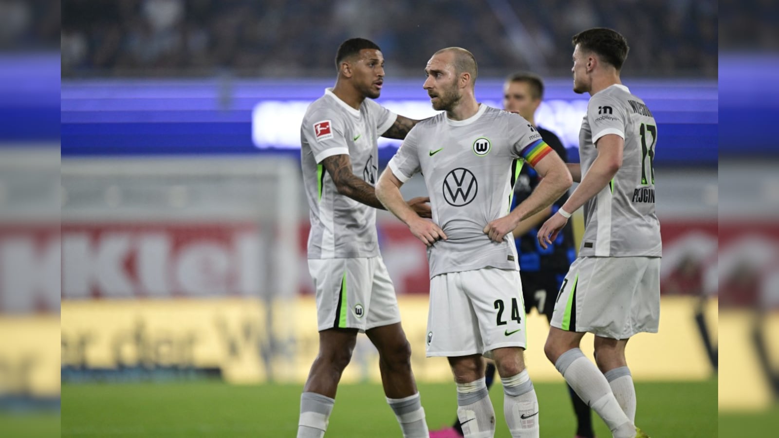 Paderborn Strike Late To Relegate Wolfsburg From Bundesliga