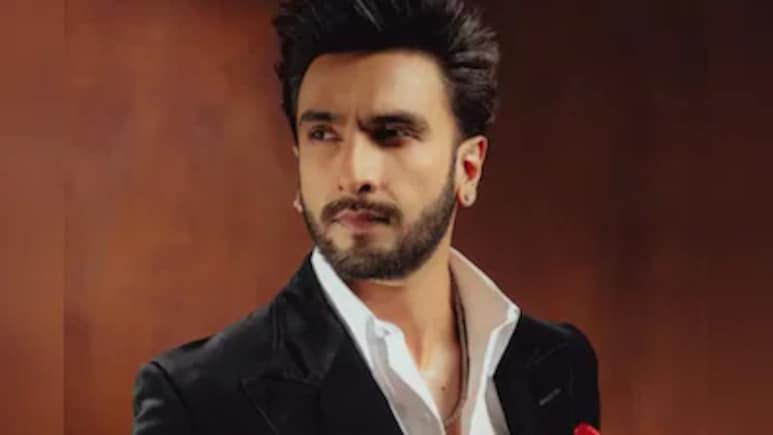 Amish Tripathi Denies Reports Of Ranveer Singh Acquiring <i>The Immortals Of Meluha</i> Rights