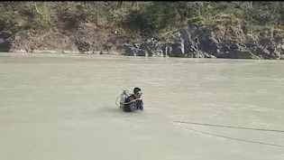 उत्तराखंड में गंगा में बहा राजस्थान का युवक, SDRF कर रही तलाश, दोस्तों संग ऋषिकेश घूमने गया था