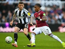West Ham On Brink Of Premier League Relegation, Manchester United Seal Third