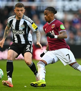 West Ham On Brink Of Premier League Relegation, Manchester United Seal Third