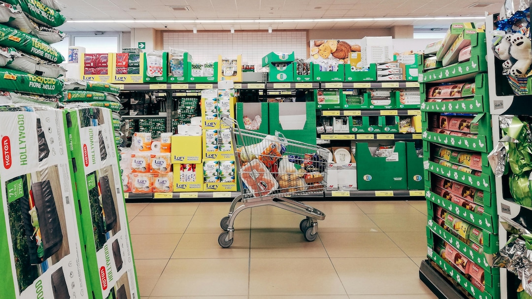 'Unbearable': Rising Food Prices Spark Public Anger As Iran Eases Internet Curbs