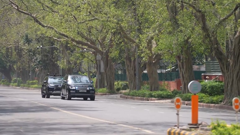 PM Modi Cuts Convoy Size, Relies On Range Rover And Fortuner: Here's the Reason