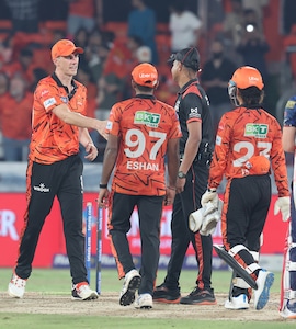 Playoff Pressure Builds As Sunrisers Hyderabad Face Gujarat Titans In High-stakes Clash