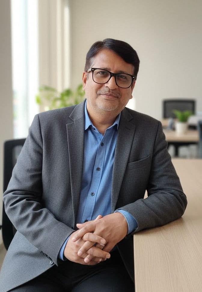 वट वृक्षों को भी है सावित्री का इंतजार!