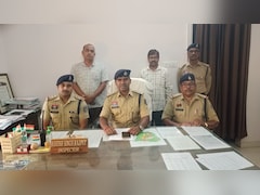 सरकारी नौकरी दिलाने के नाम पर 34 लोगों से करोड़ों की वसूली, रायपुर में शिक्षक और क्लर्क गिरफ्तार