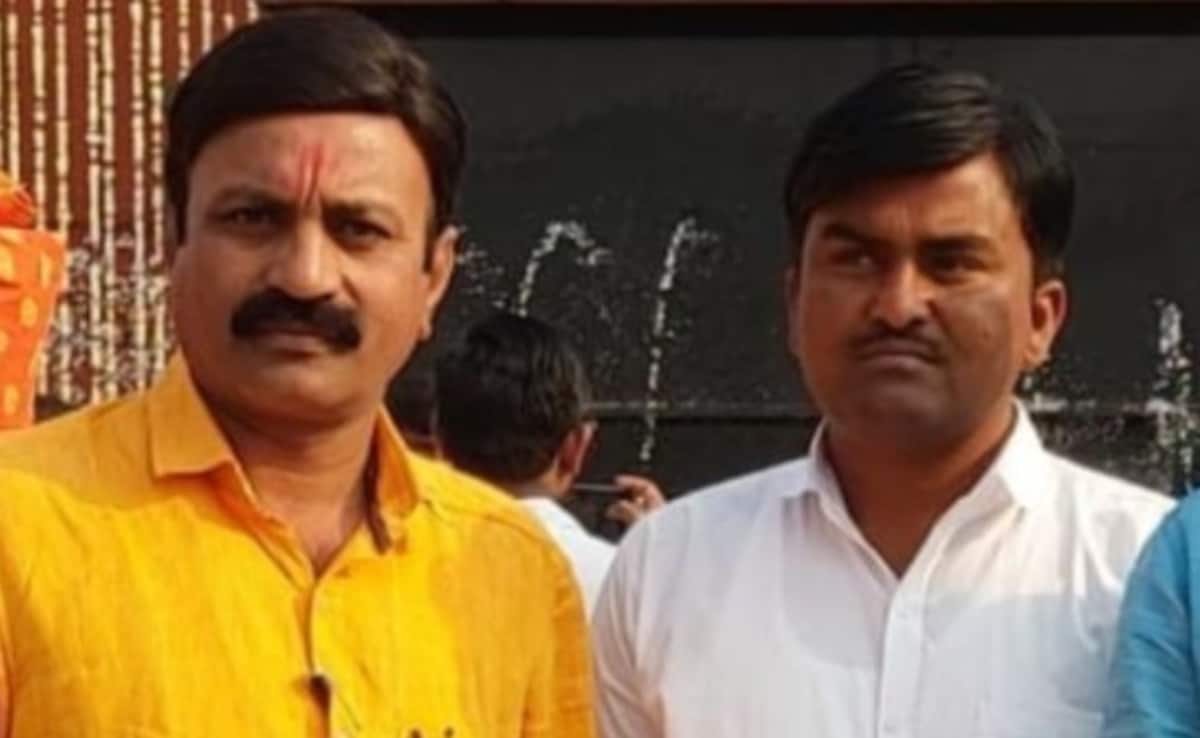 हिंगोली में हादसा: जनगणना का काम कर घर लौट रहे दो शिक्षकों की मौत, पिकअप ने बाइक को मारी टक्कर 