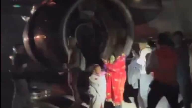 One Dead After Being Hit By Frontier Airlines Plane That Was Taking Off From Denver