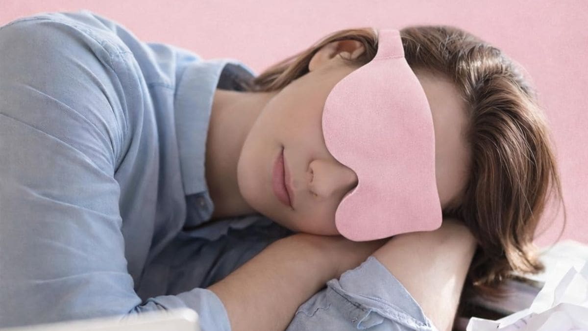 Sleep masks for travel and naps under ₹400: Here are 5, just check them out now on Amazon.