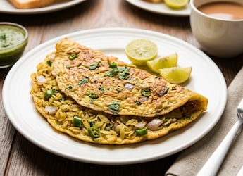 Easy Poha Omelette Recipe For A Healthy Morning Meal