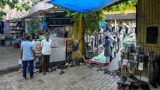 बकरीद पर क्या अपने फ्लैट के अंदर दे सकते हैं कुर्बानी? नगर निगम और RWA के इन 4 नियमों को पढ़ लीजिए