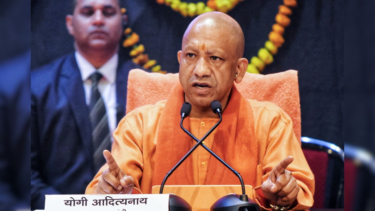 सीएम योगी और गोरखनाथ मंदिर को बम से उड़ाने की धमकी क‍िसने दी? पुल‍िस भी रह गई हैरान