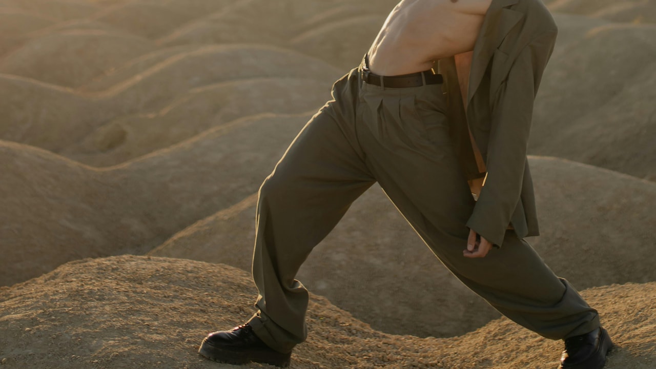 Skinny vs Straight Fit Formal Trousers: Which Works Better For Office Wear?