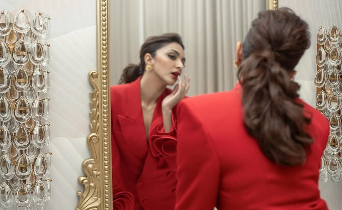 भुल भुलैया की इस एक्ट्रेस को 4 साल से नहीं मिली हिट, 900 करोड़ की दो फिल्में हुईं फ्लॉप