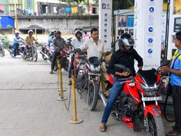 Petrol Diesel Price: पेट्रोल-डीजल एक बार फिर महंगा, 10 दिन के भीतर तीसरी बार बढ़े दाम, जानिए राजस्थान में क्या है रेट