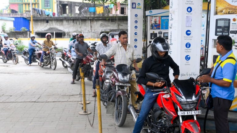 HPCL ने कहा- अफवाहों पर ध्यान न दें, राजस्थान में पेट्रोल-डीजल की कोई कमी नहीं