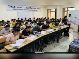 NEET UG री-एग्जाम देनेवाले उम्मीदवारों को बिहार सरकार देगी ये बड़ी सुविधा, CM सम्राट चौधरी ने किया ऐलान