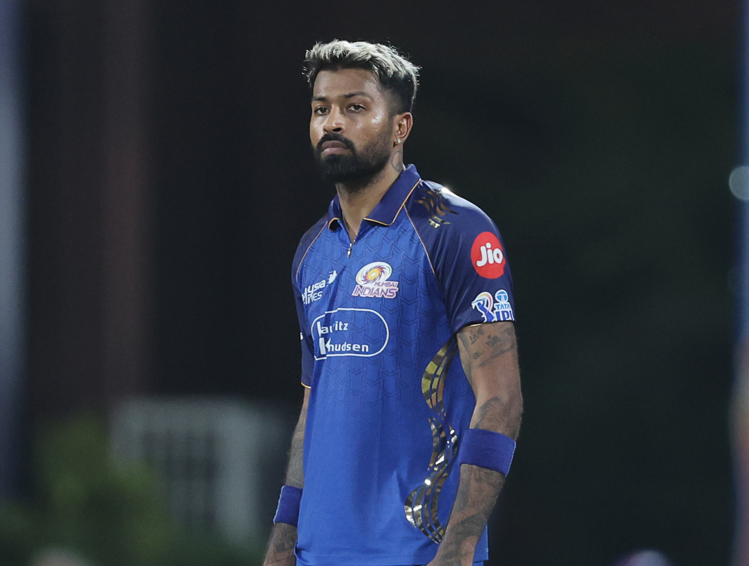 MI Called Out For Lack Of Support For Hardik: "No One Standing With Him"