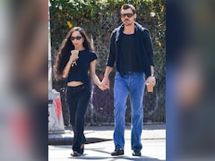 Harry Styles And Zoe Kravitz Eye Christmas Wedding In UK: Report