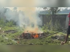 ब‍िहार: प्रेमी के साथ भागकर की शादी, पंचायत के फरमान पर प‍िता ने बेटी का पुतला बनाकर क‍िया दाह संस्‍कार 