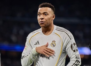 Kylian Mbappe Whistled At Bernabeu As Real Madrid Beat Oviedo