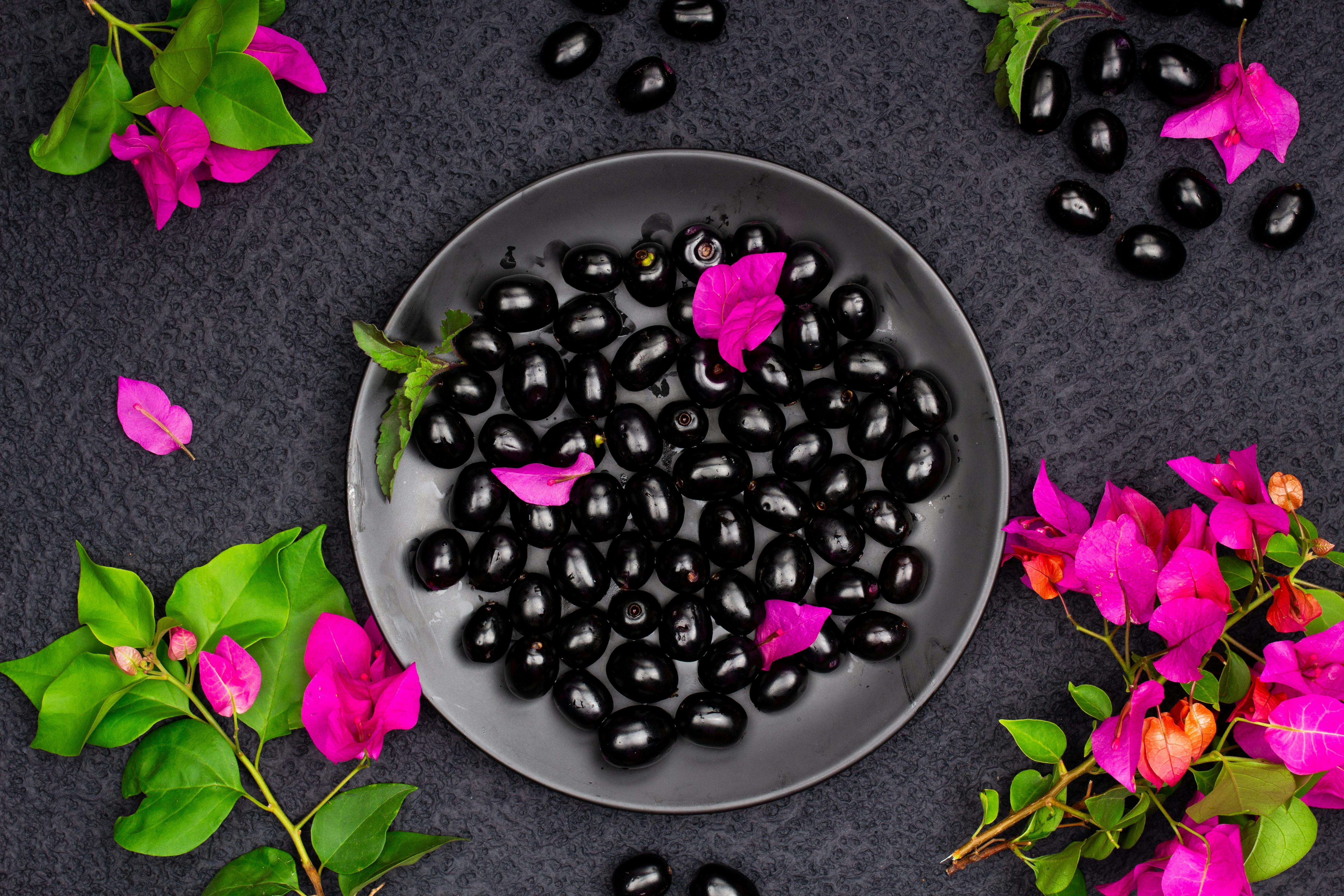 Jamun in English, What is Jamun called in English, Jamun Benefits, Java Plum meaning, Indian blackberry vs blackberry, Is Jamun same as blackberry, Jamun health benefits for diabetes, Low GI fruits India, Latest and Breaking News on NDTV