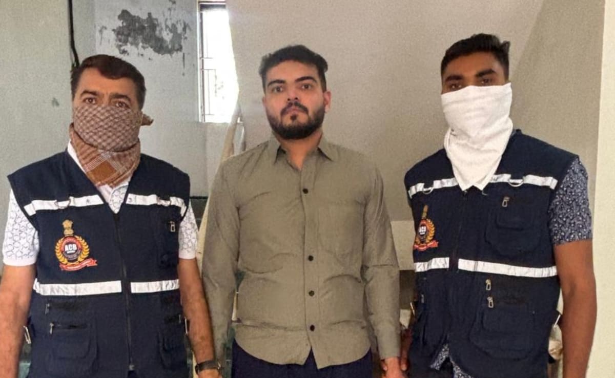 Gujarat Doctor Demands Rs 4,000 To Perform Free Surgery, Arrested