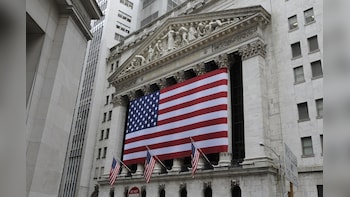US Stock Market Today: Dow Jones, S&P 500 Flat As Trades Evaluate In-Line Inflation