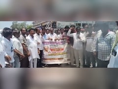 Emotional Scenes As Siddaramaiah Resigns; Supporters Protest Against Congress High Command In Yadgir