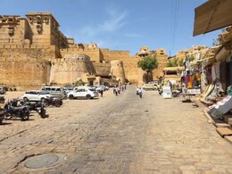 Jaisalmer Heatwave: 'आग का गोला' बना जैसलमेर, भीषण गर्मी में मोबाइल भी काम नहीं कर रहे, अब 48 डिग्री तक पहुंचेगा पारा!