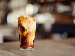 Should You Switch To Cold Coffee From Hot Coffee During Heatwave? We Asked A Nutritionist