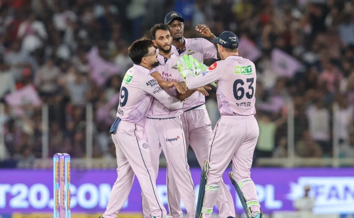 Gujarat Titans Thrash Sunrisers Hyderabad: How GT And SRH Can Qualify For IPL 2026 Playoffs