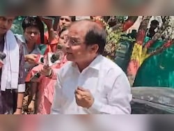 Video: Giribala Singh's Lawyer Bangs On Car, Shouts As Reporters Surround Him