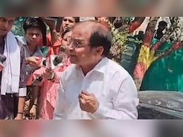 Video: Giribala Singh's Lawyer Bangs On Car, Shouts As Reporters Surround Him