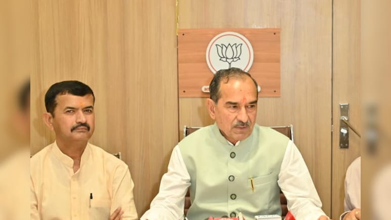 डोटासरा के बयान पर मदन राठौड़ का पलटवार, बोले- सीना ठोककर कहता हूं कि हमारी सरकार में एक भी पेपर लीक नहीं हुआ