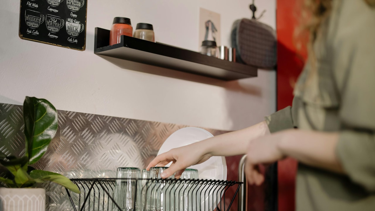 Dish Racks Rusting Quickly? How To Choose Better Materials